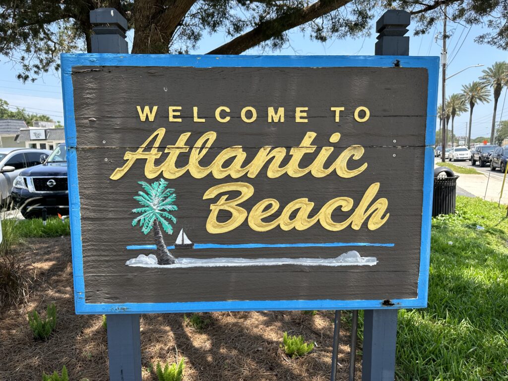 Welcome Sign Atlantic Beach, where IQ Fiber has activated their service