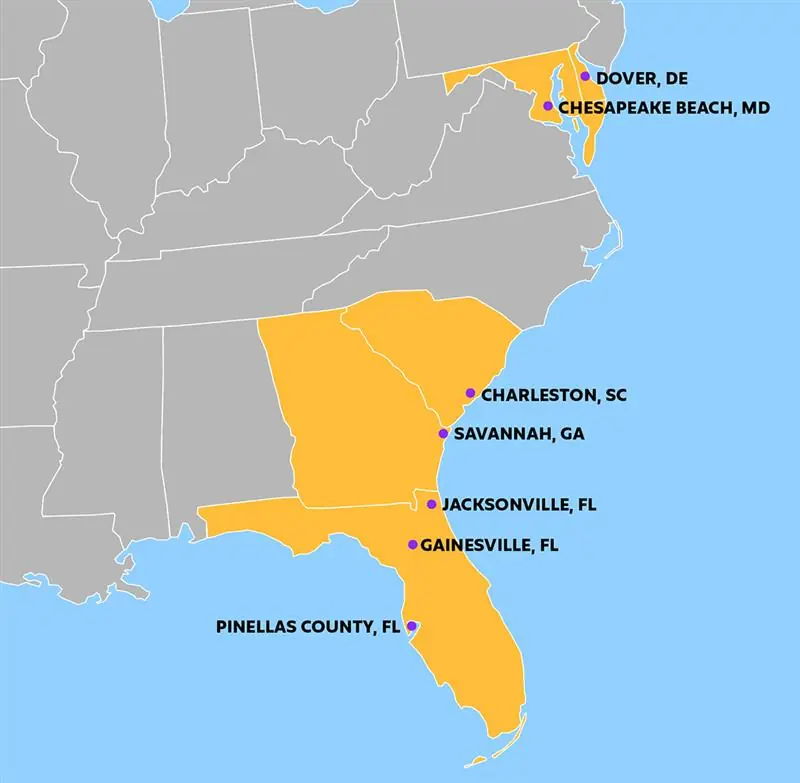 Map showing IQ Fiber availability and under-construction areas across service regions.